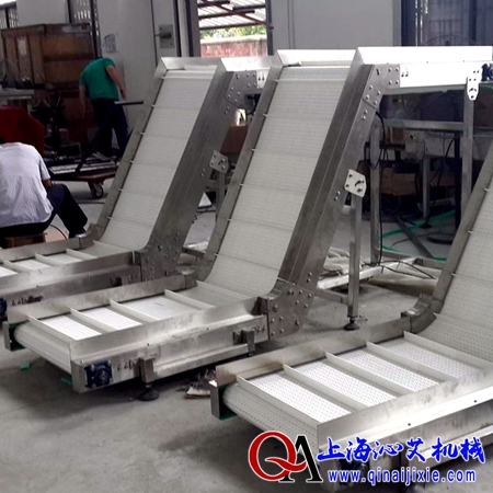 擋板網(wǎng)帶爬坡機